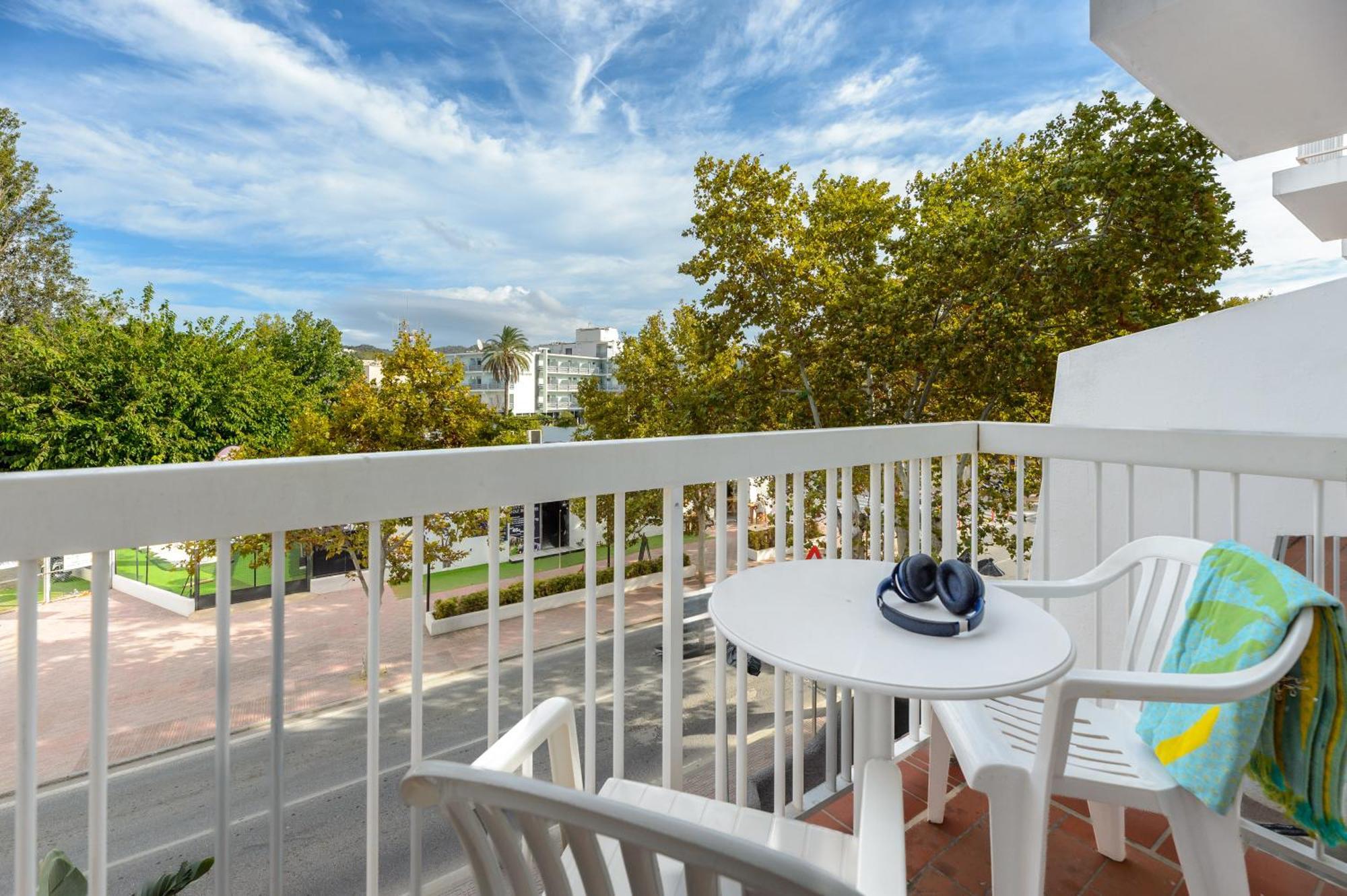 Hotel Vibra Marco Polo I - Adults Only Sant Antoni de Portmany Екстериор снимка