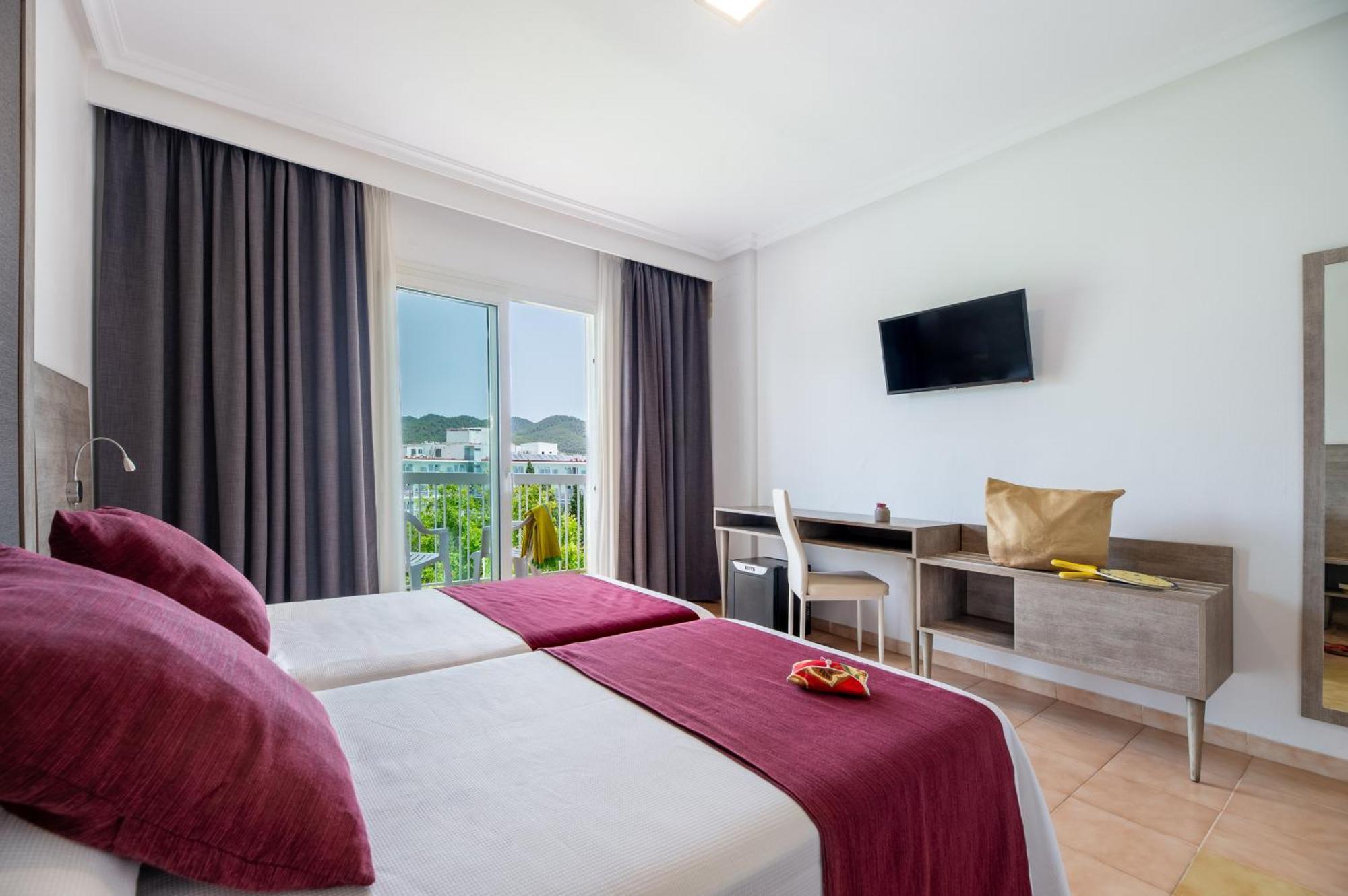 Hotel Vibra Marco Polo I - Adults Only Sant Antoni de Portmany Екстериор снимка
